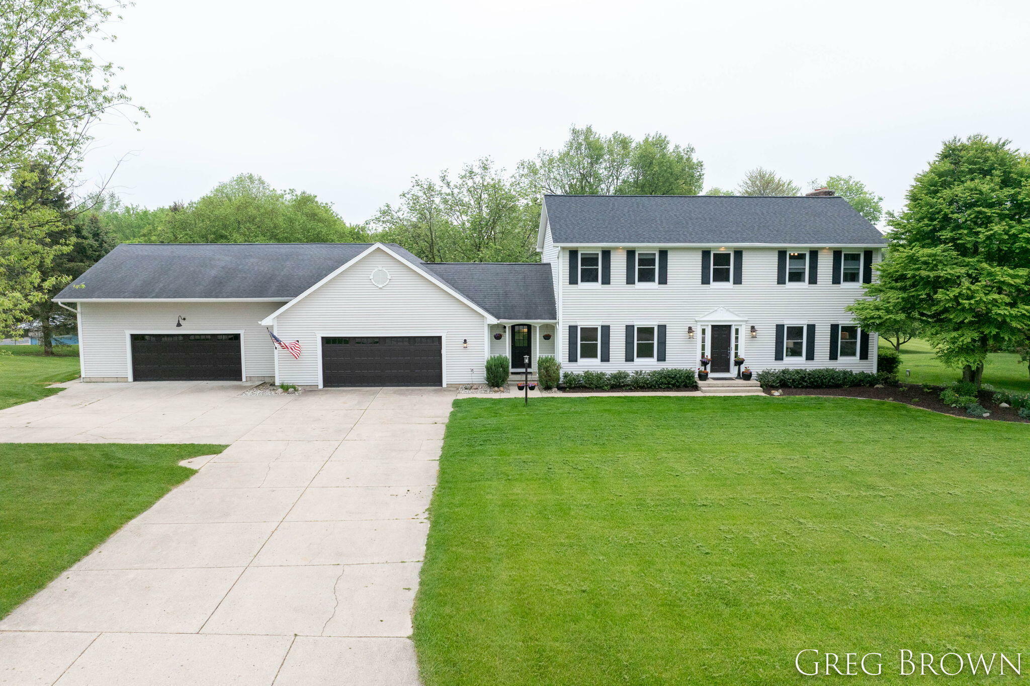 6200 Egypt Valley Court NE  Ada MI 49301 photo
