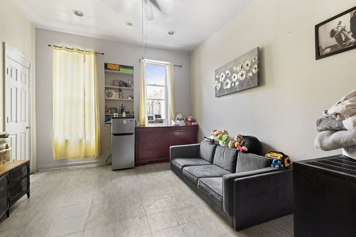 Property Photo:  1507 W Erie Street  IL 60642