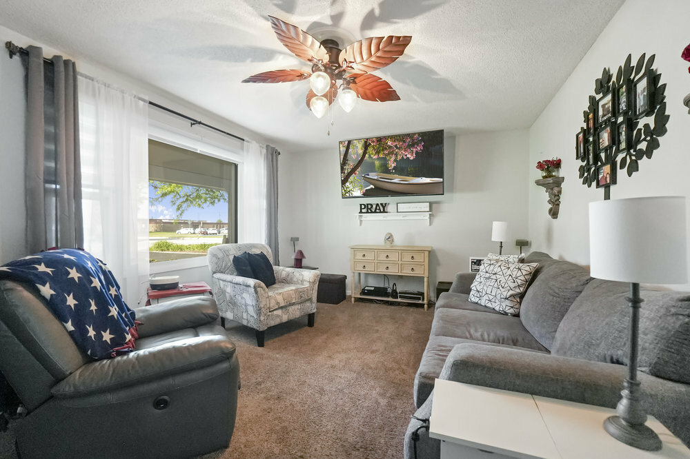 Property Photo: 24758 W Junior Avenue IL 60410