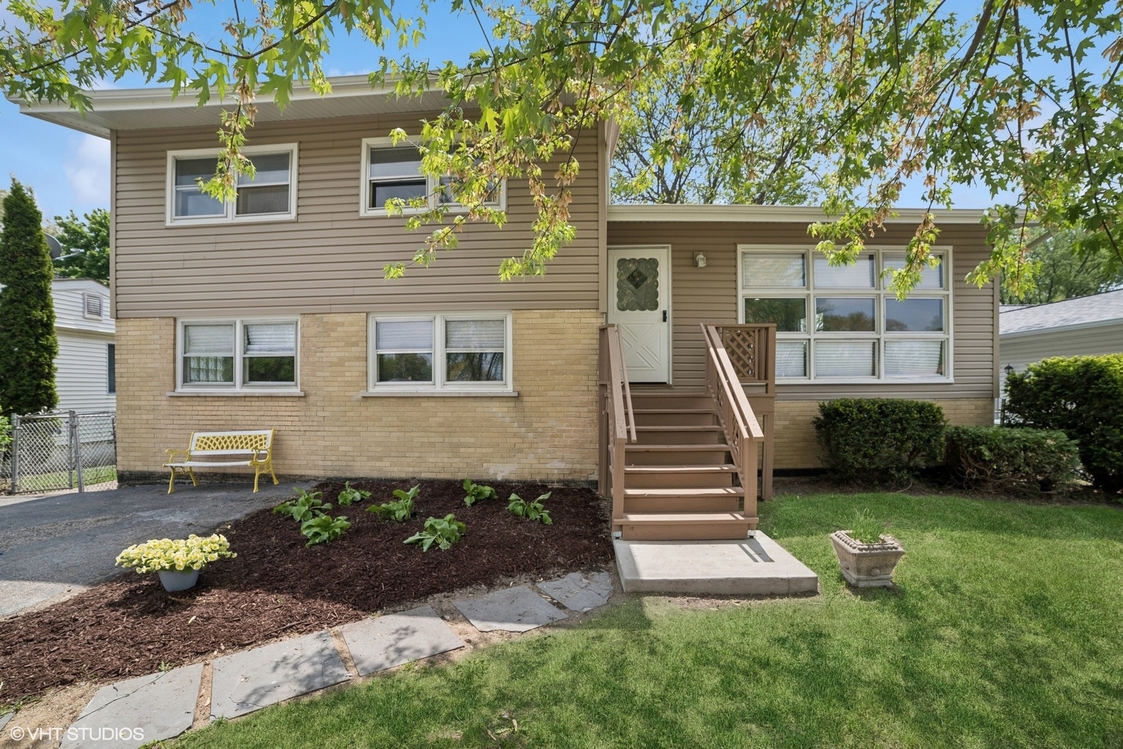 Property Photo: 4911 Prairie Avenue IL 60050