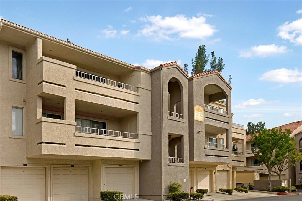 Property Photo: 1035 La Terraza Circle 306 CA 92879