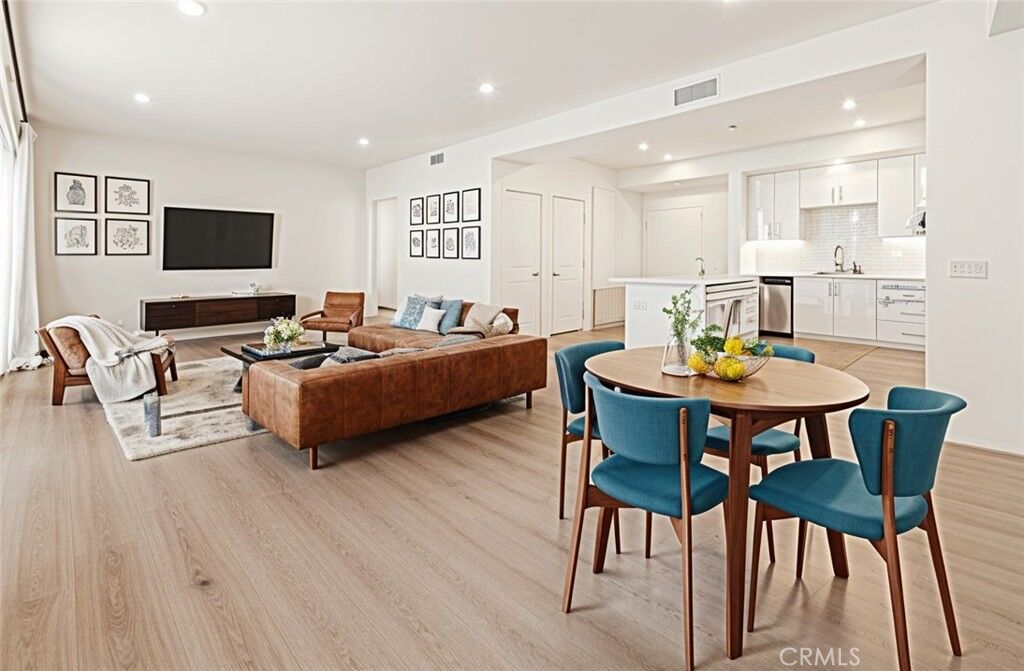 Property Photo:  9363 Solaire Place  CA 91730 