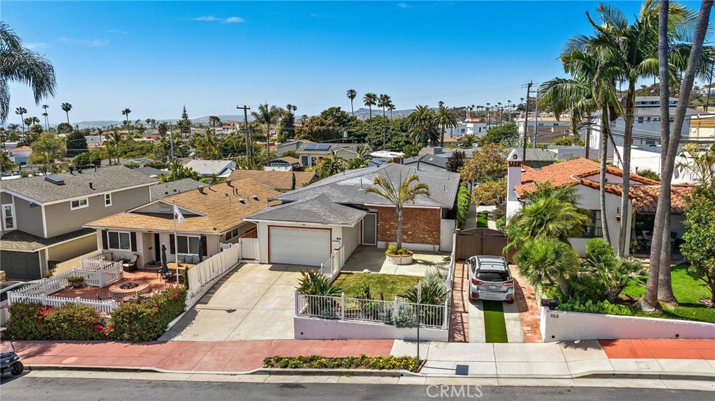 Property Photo: 104 W Avenida Cadiz CA 92672