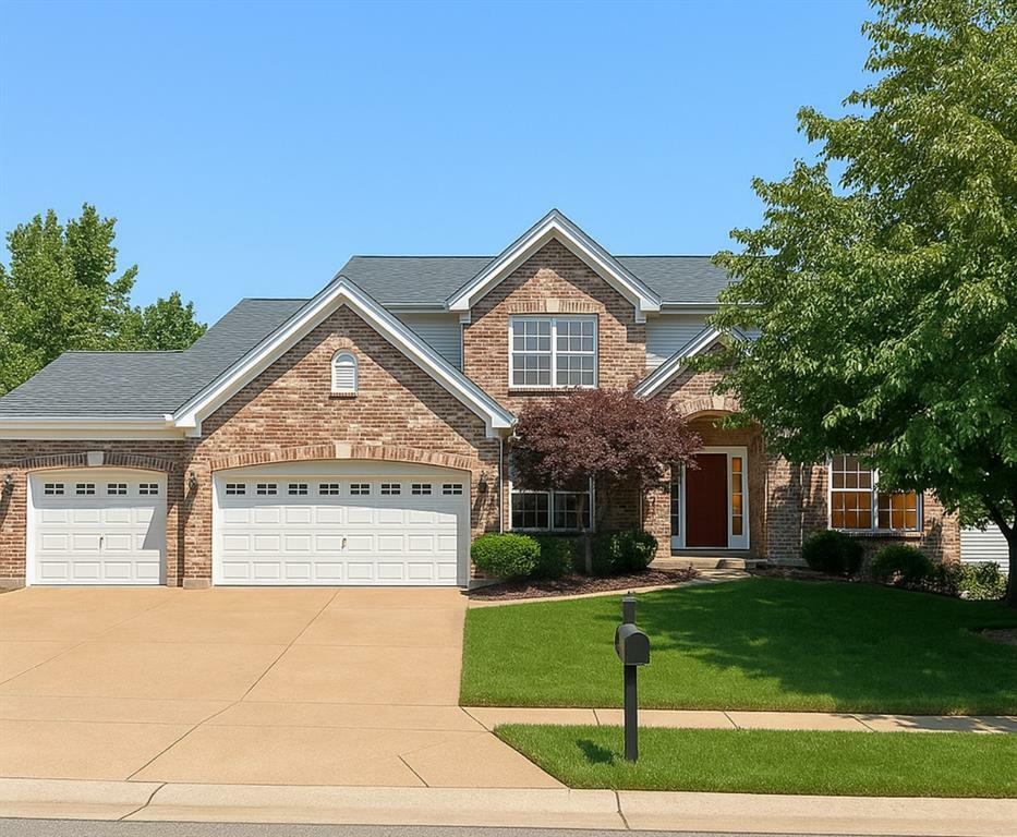 Property Photo: 600 Palace Place Court MO 63021