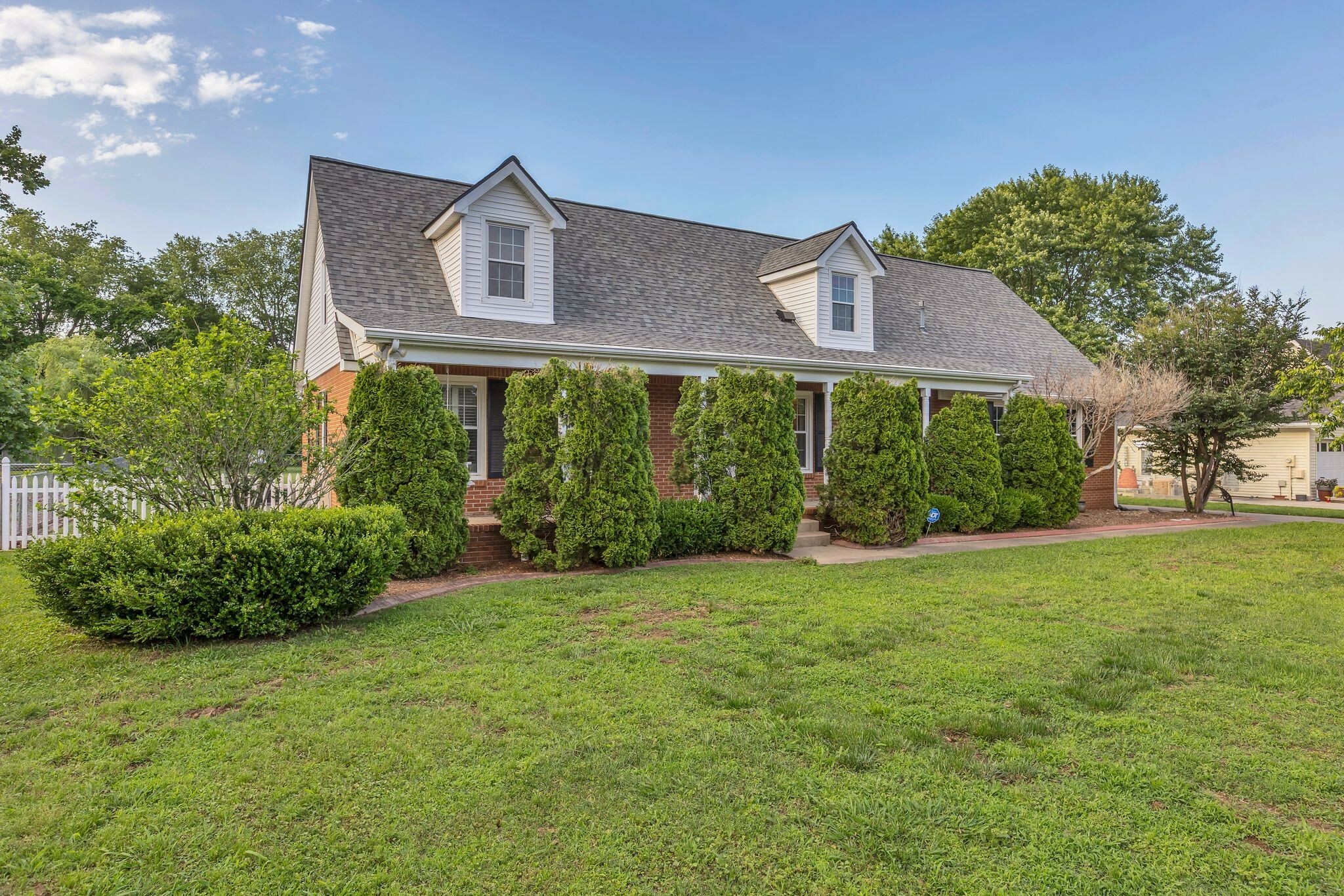 Property Photo: 1186 Peebles Dr TN 37167
