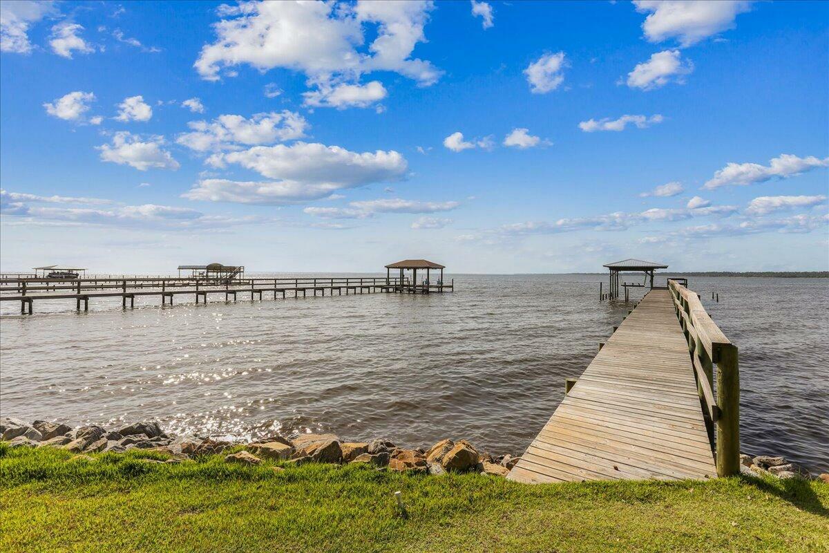 Property Photo: 6790 E East Bay Boulevard FL 32566