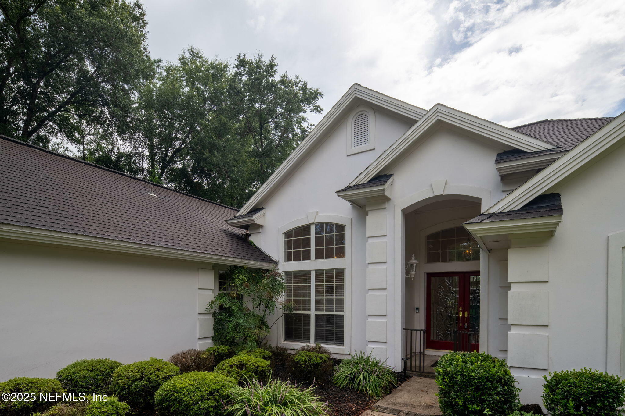 Property Photo: 1935 Colonial Drive FL 32043