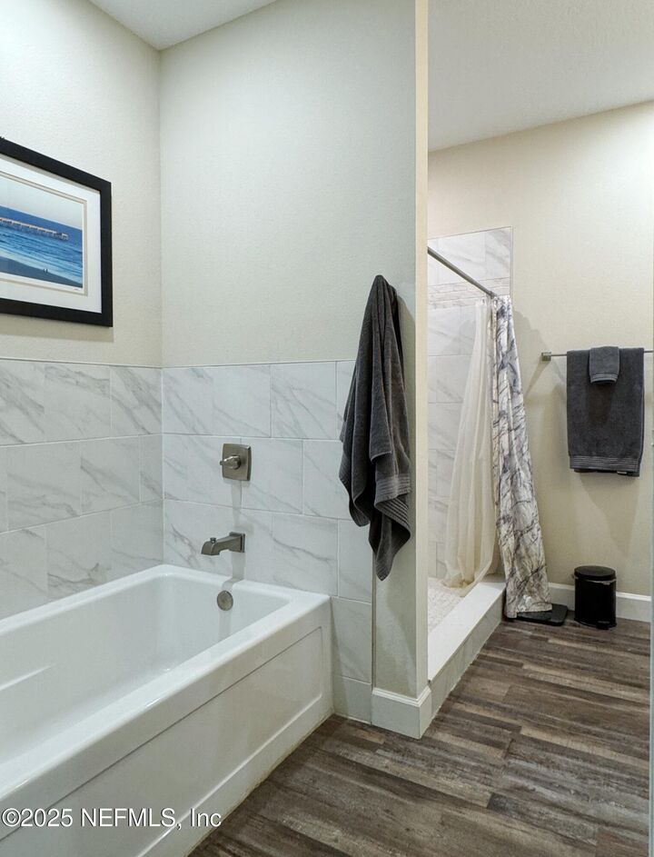 Property Photo:  125 Newcastle Road  FL 32177