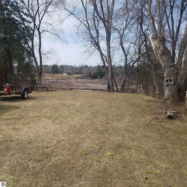 6659 N M-30  Hope MI 48628 photo