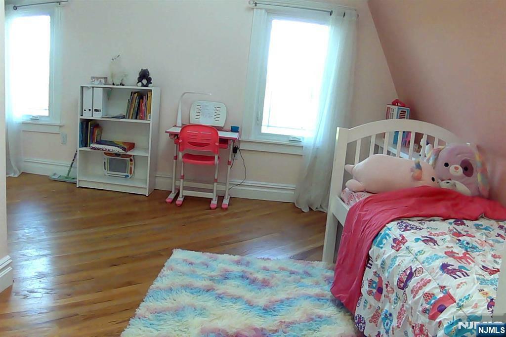 Property Photo:  103 Chestnut Street 2  NJ 07450 