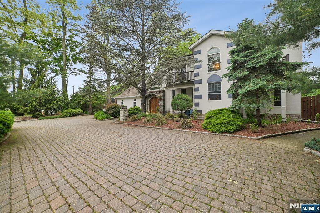 Property Photo: 41-21 Dunkerhook Road NJ 07410