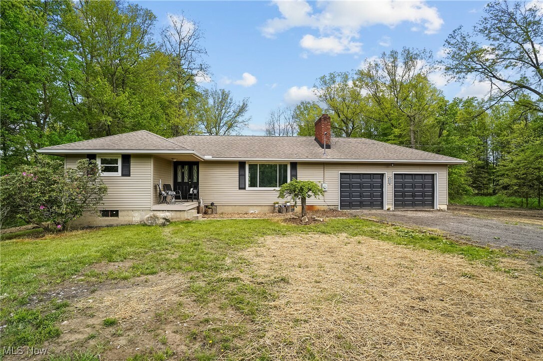Property Photo: 10699 Whippoorwill Road OH 44412