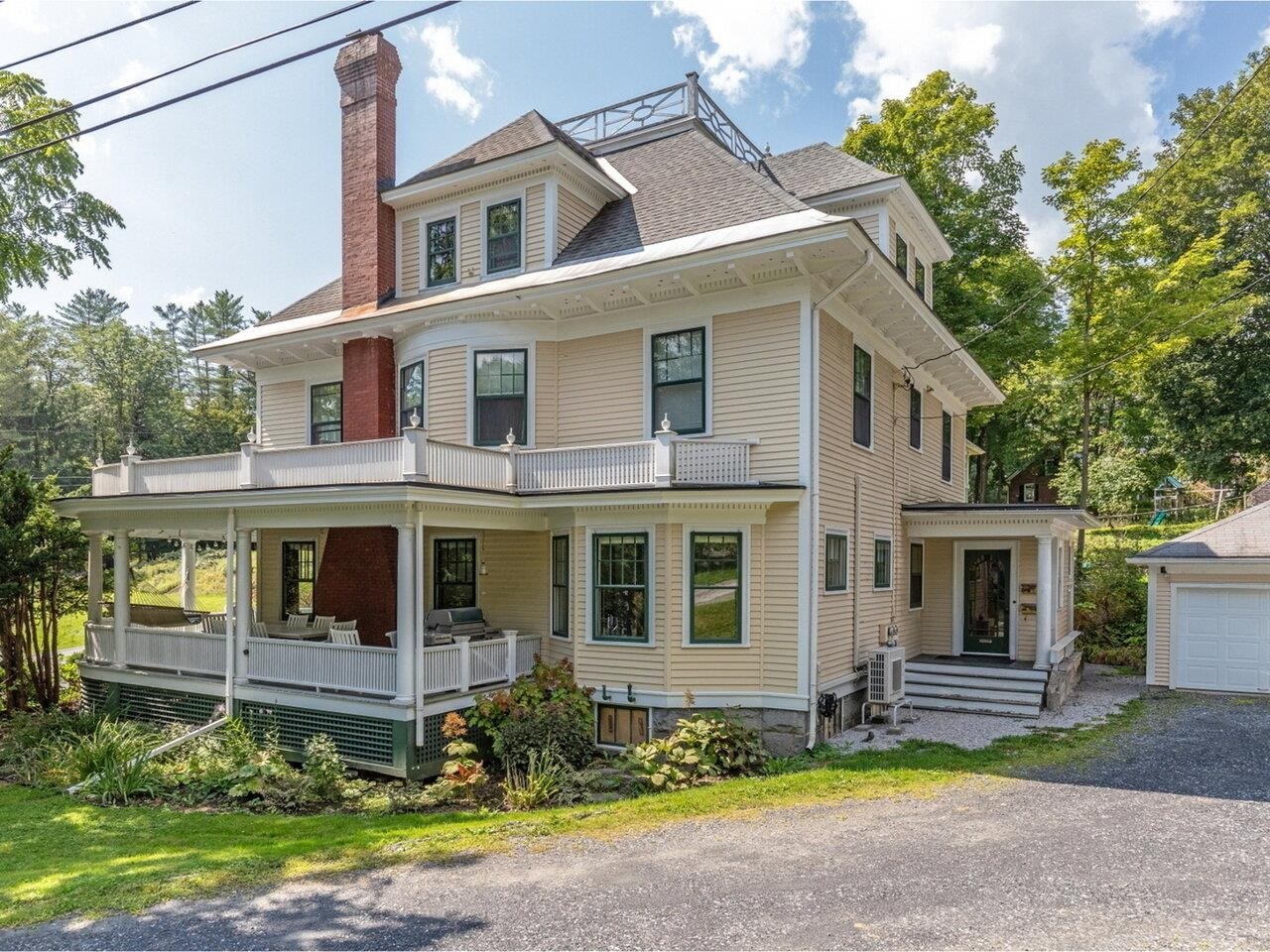 Property Photo: 7 Clarendon Avenue VT 05602