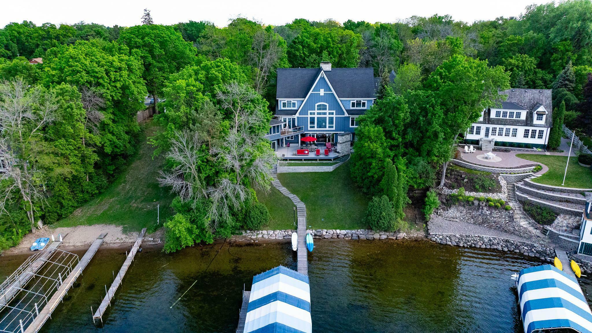 Property Photo:  17322 County Road 101 W  MN 55391 