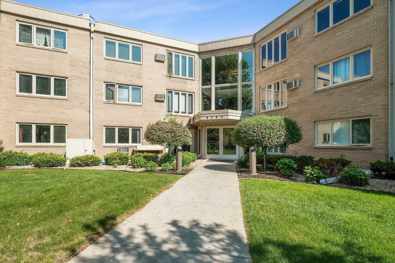 Property Photo: 4360 Brookside Court 206 MN 55436