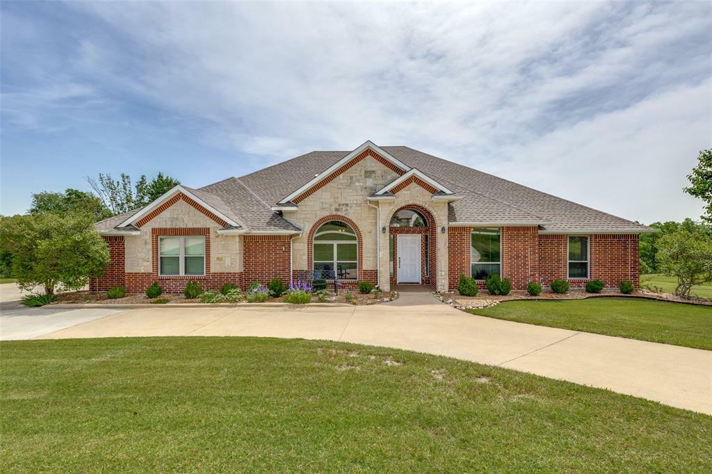 Property Photo: 3209 S Bay Breeze Lane TX 76179