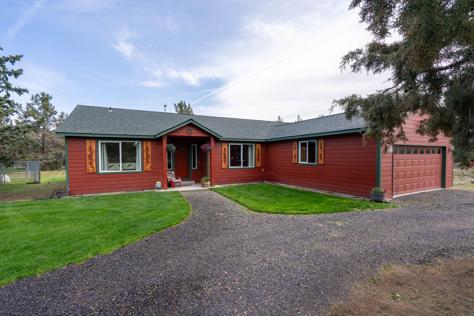 Property Photo:  18420 Tumalo Reservoir Road  OR 97703 