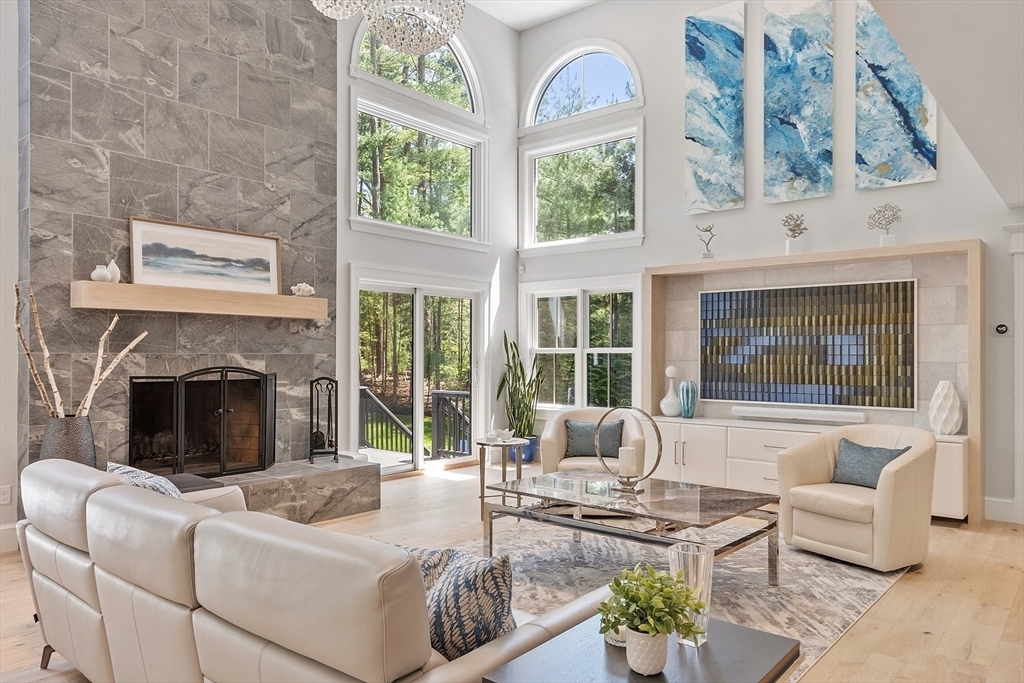 Property Photo: 31 Alford Cir MA 01742