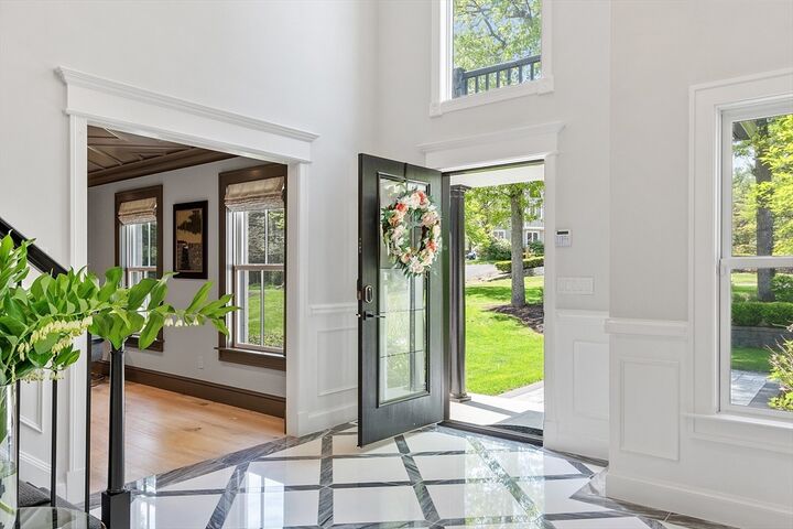 Property Photo:  31 Alford Cir  MA 01742