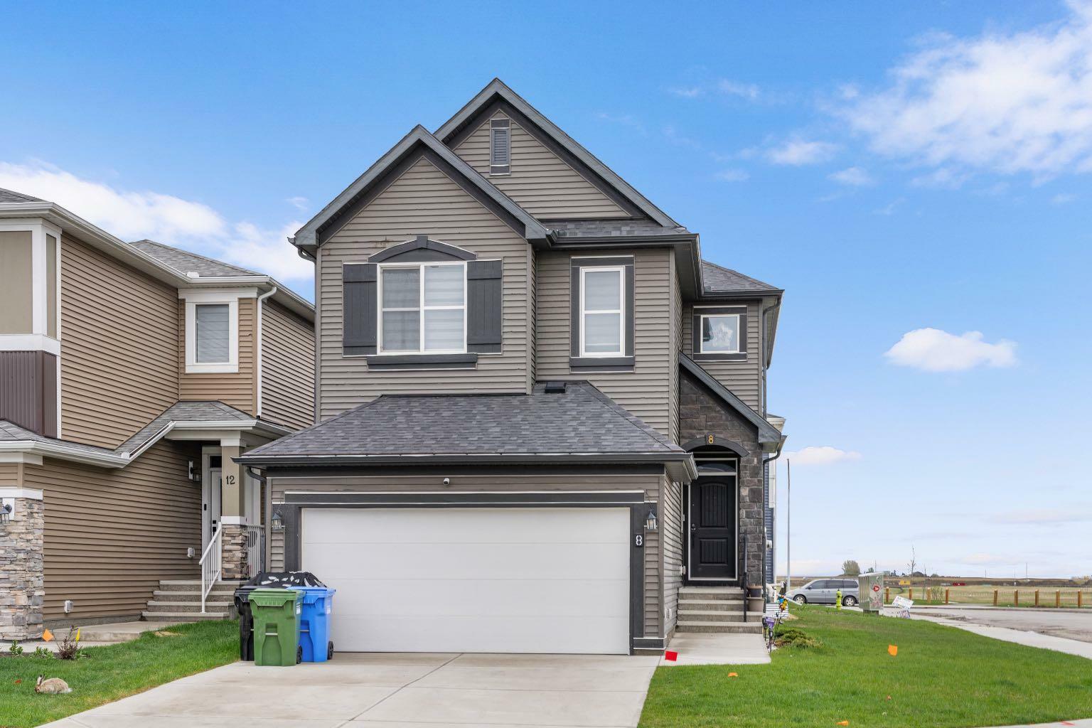8 Corner Glen Row NE  Calgary AB T3N 2L9 photo