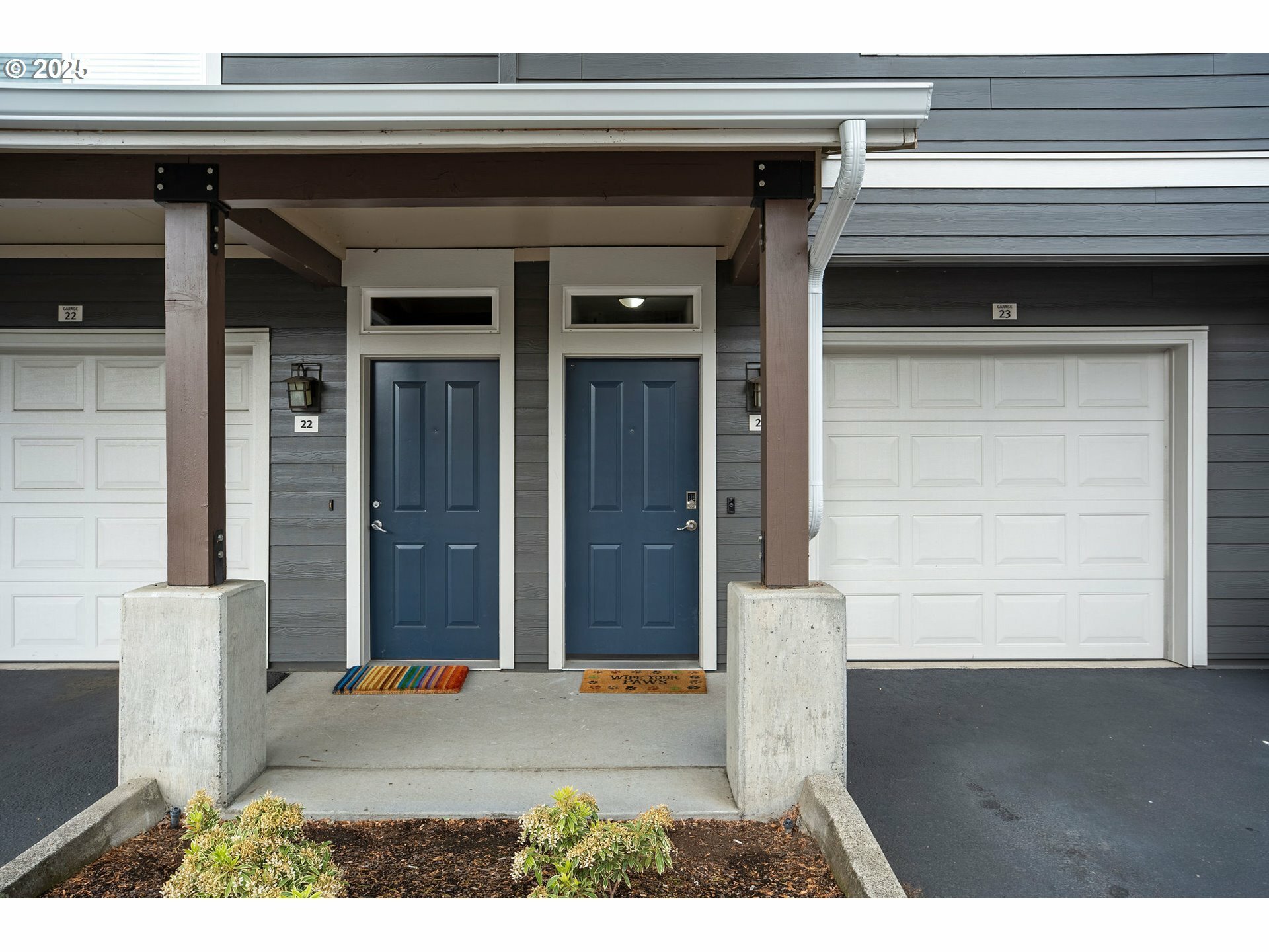 Property Photo: 10800 SE 17th Cir WA 98664