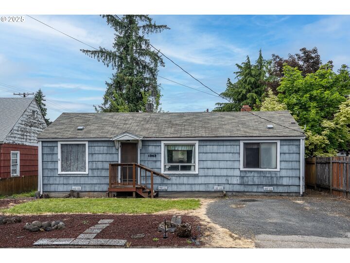 1252 8th St  Springfield OR 97477 photo