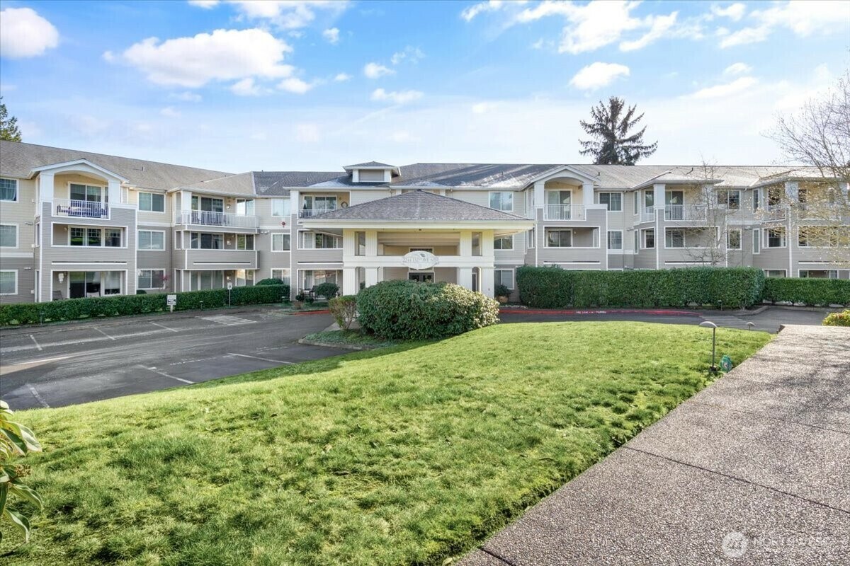 Property Photo: 2244 132nd Avenue SE B112 WA 98005