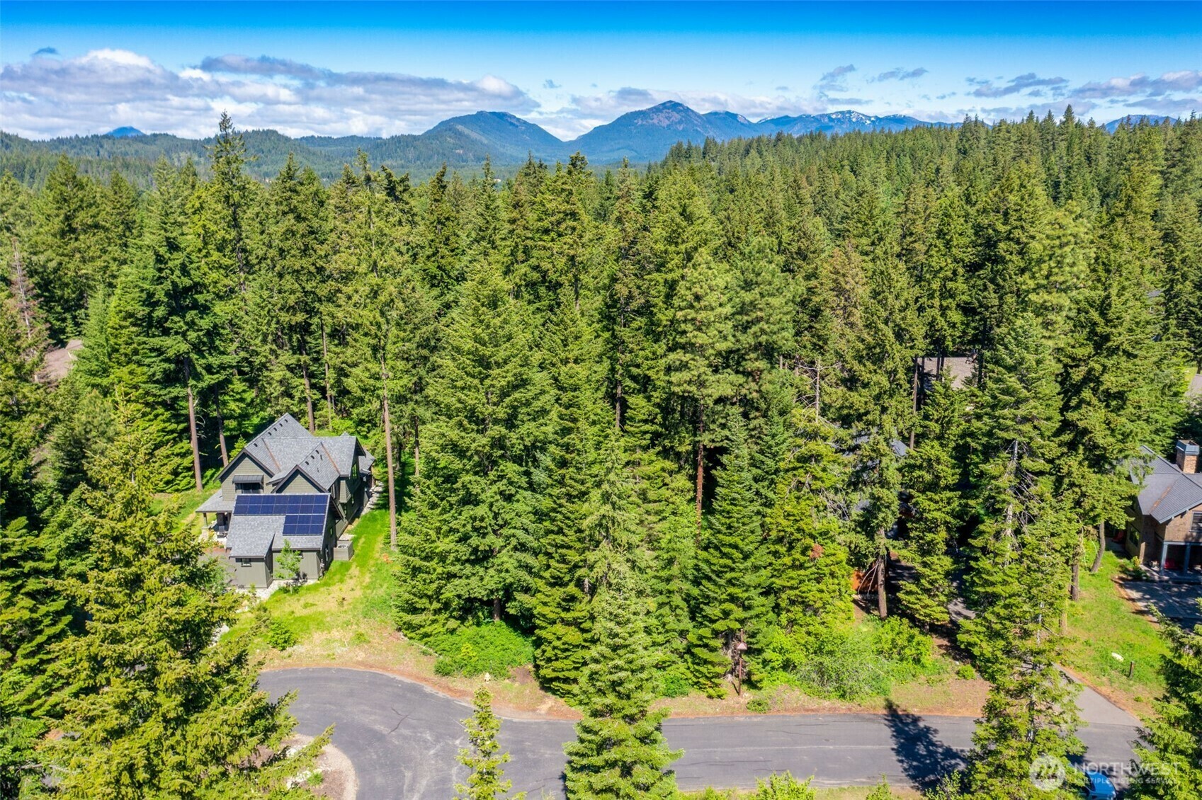 Property Photo: 111 Elk Sedge Court WA 98922
