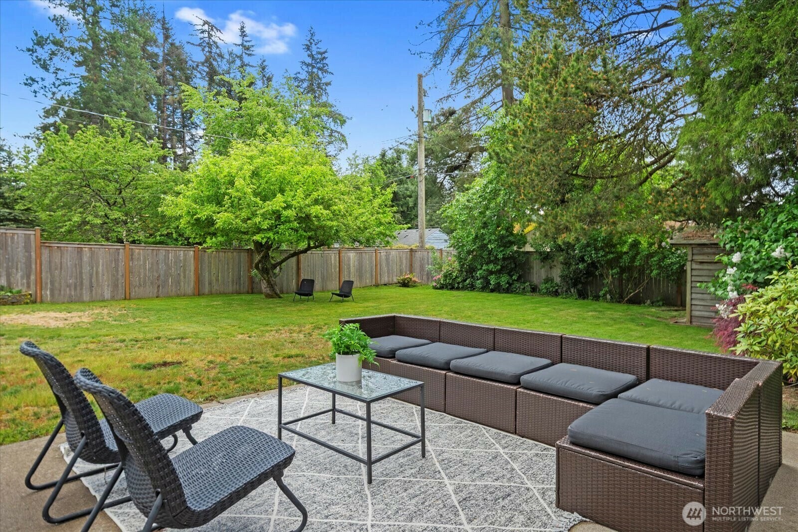 Property Photo: 18031 9th Avenue NE WA 98155