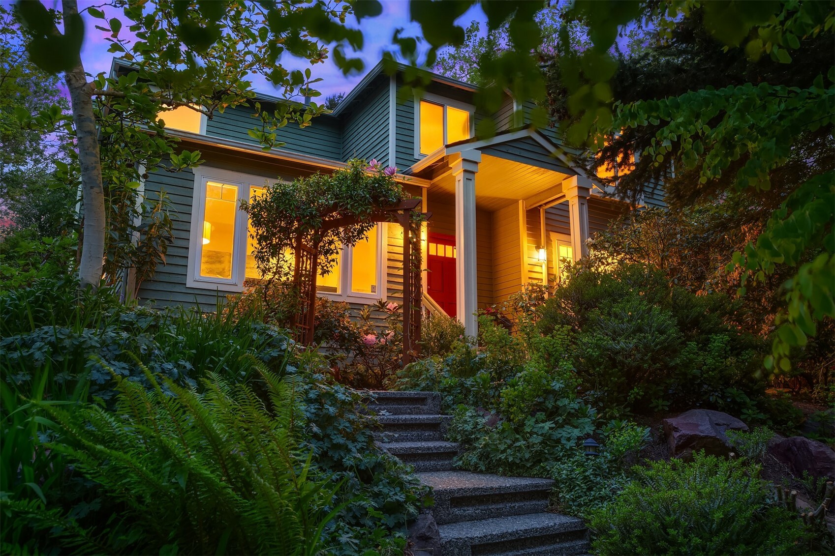 6237  39th Avenue NE  Seattle WA 98115 photo