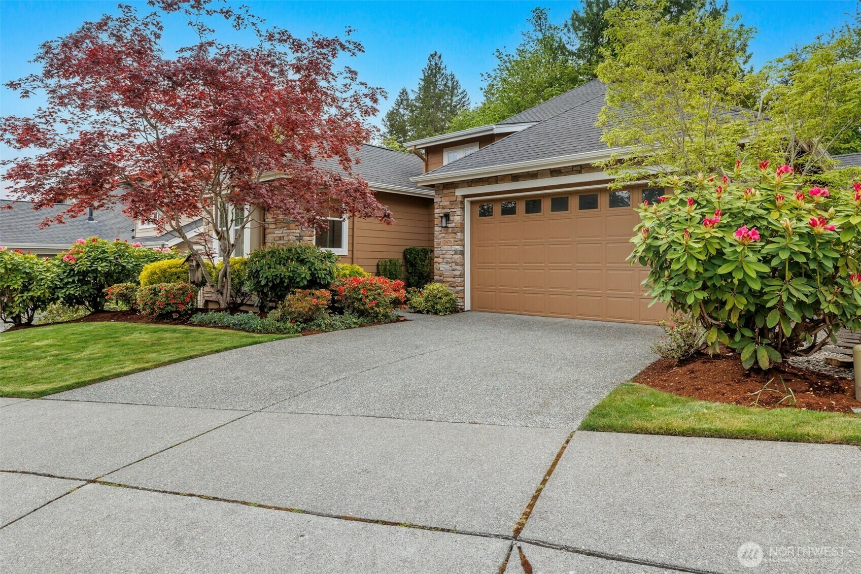 Property Photo: 12470 243rd Ter NE WA 98053