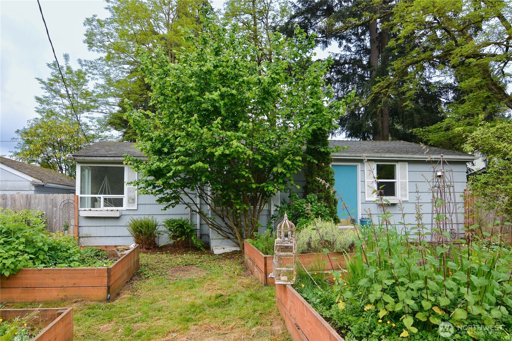 Property Photo: 1917 NE 143rd Street WA 98125