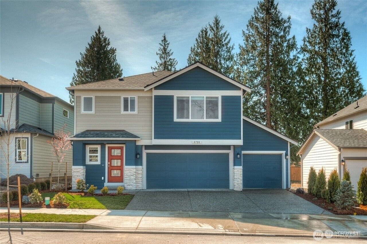 Property Photo:  14516  2nd Dr  SE  WA 98087 