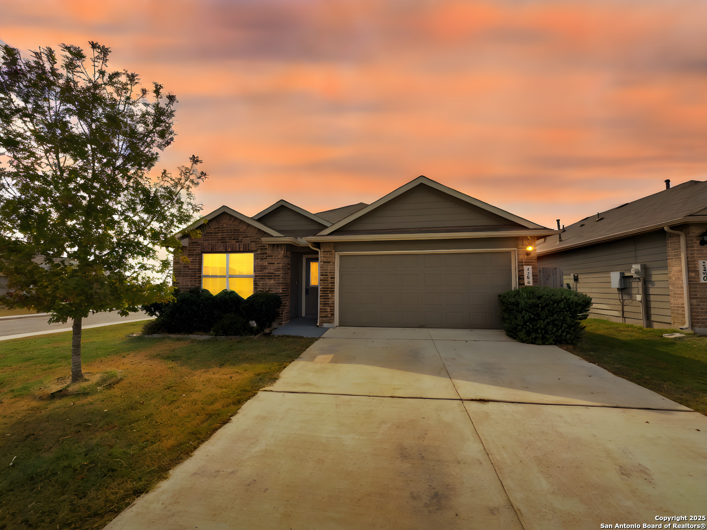 2494 McCrae  New Braunfels TX 78130 photo