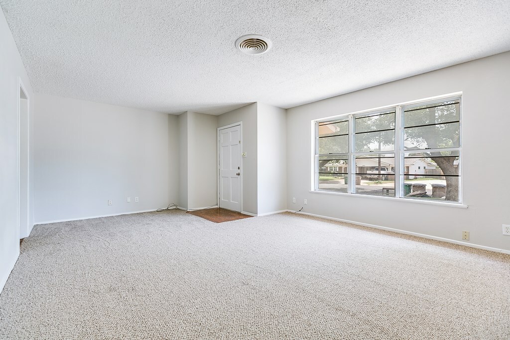 Property Photo: 3814 Nottingham Trail TX 76901