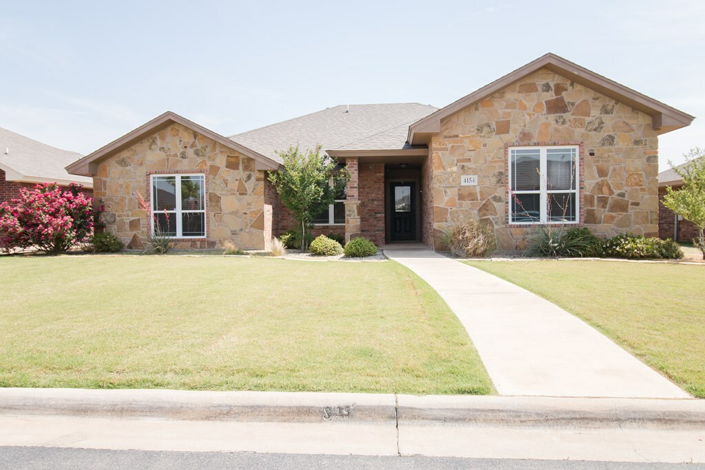 Property Photo: 4154 Huntleigh Dr TX 76904
