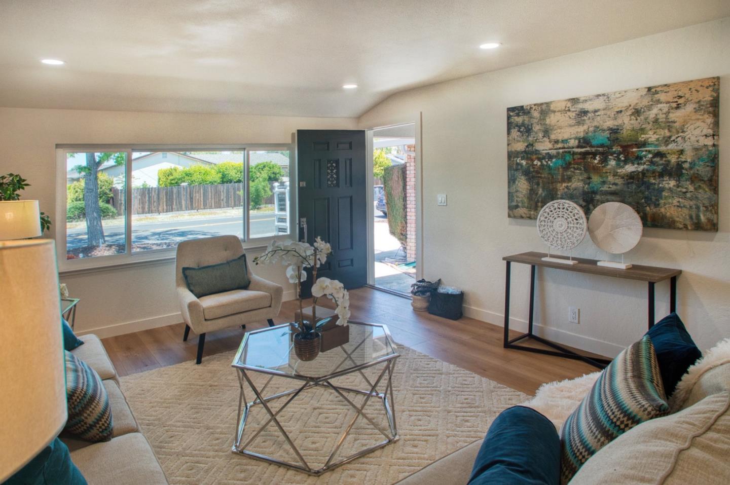 Property Photo:  1598 Hallbrook Drive  CA 95118 