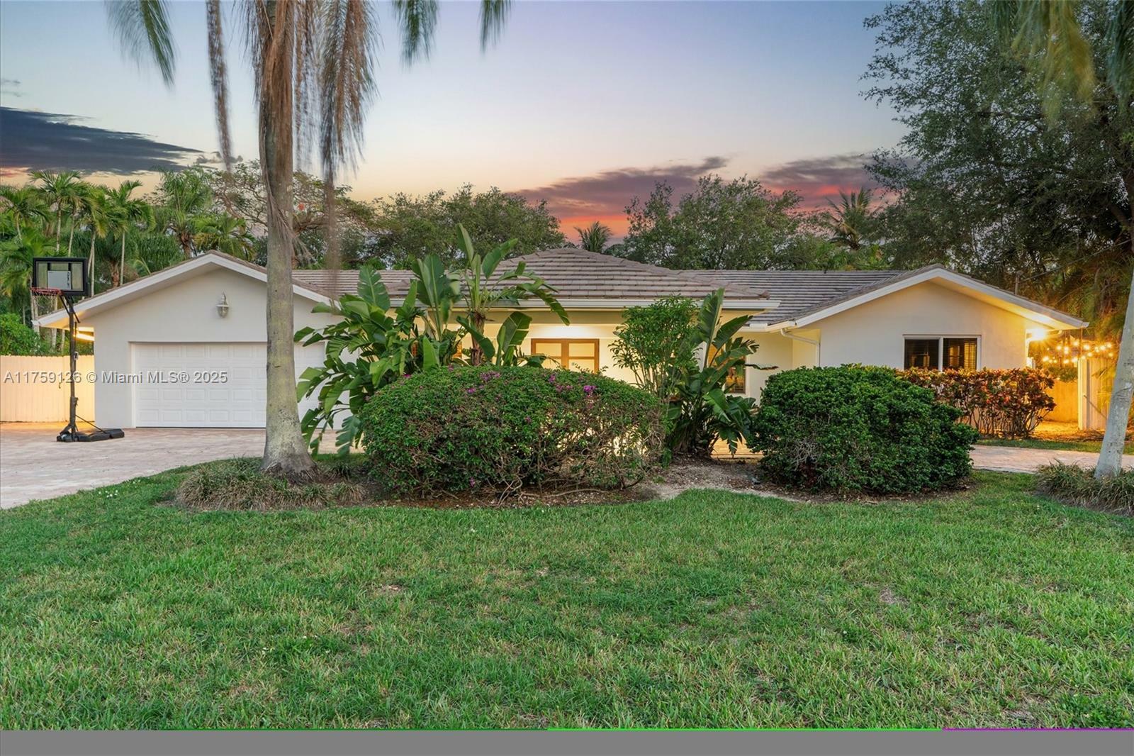 Property Photo: 5930 SW 81 St FL 33143