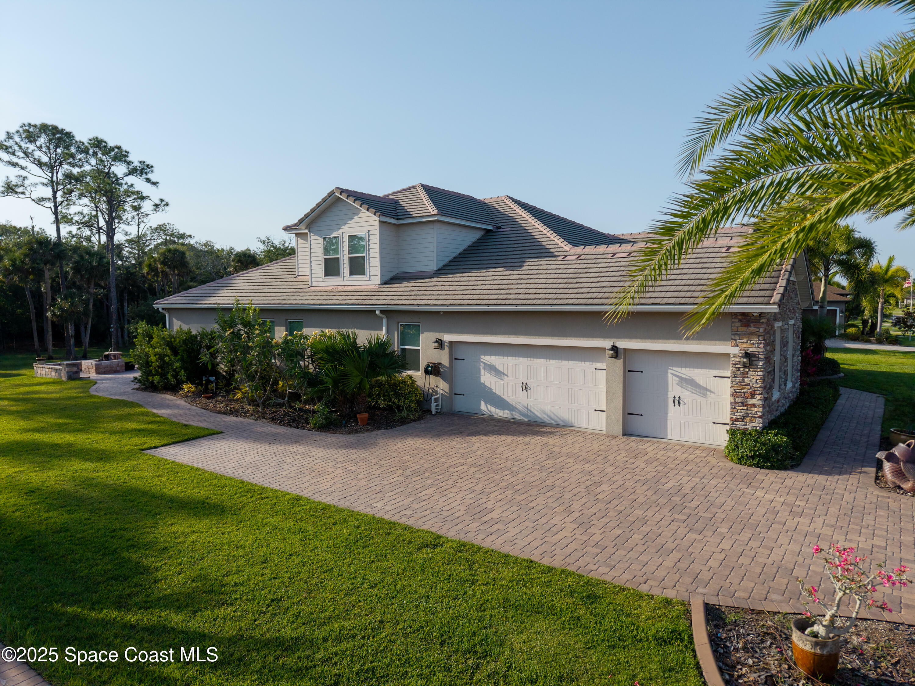 Property Photo:  4407 Preservation Circle  FL 32934 