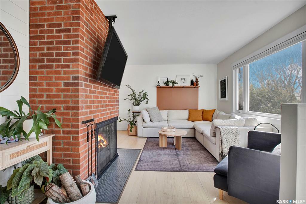 Property Photo: 1709 Wilson Crescent SK S7J 2N6