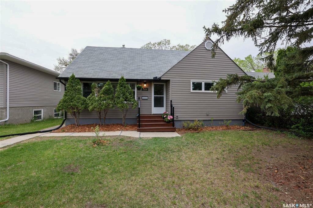 2526 Edward Street  Regina SK S4S 0M8 photo