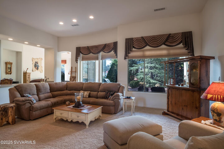 Property Photo:  722 Crown Ridge Rd  AZ 86351 