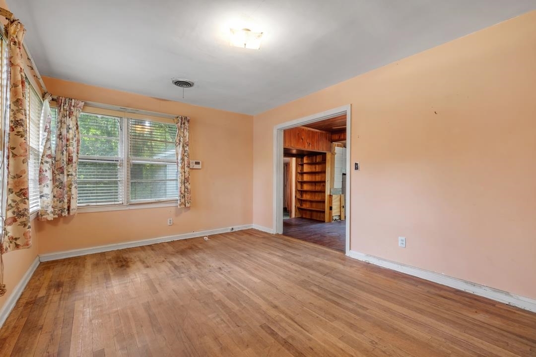 Property Photo: 209 N Dellview Drive FL 32303