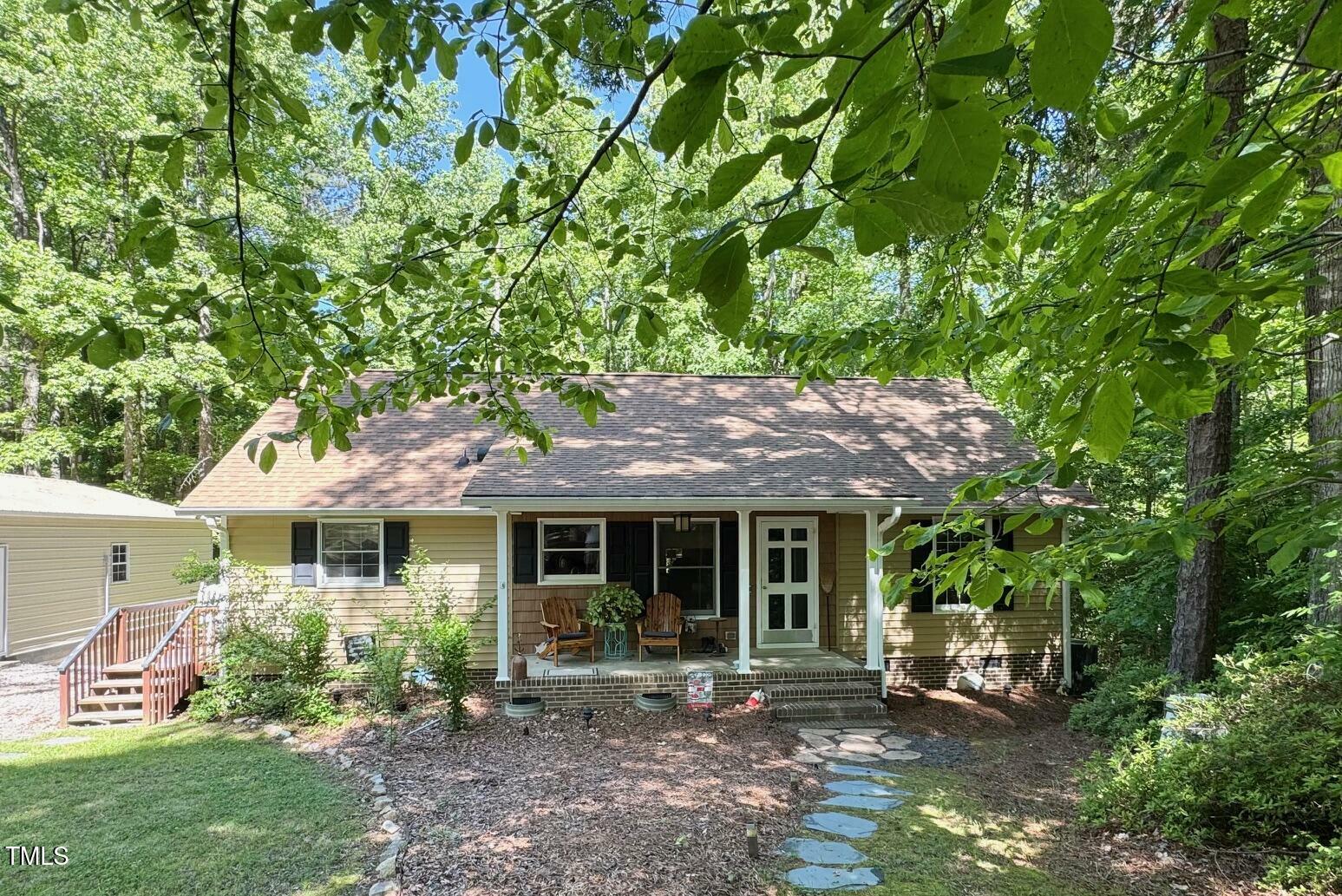 Property Photo: 96 Holly Circle NC 27537
