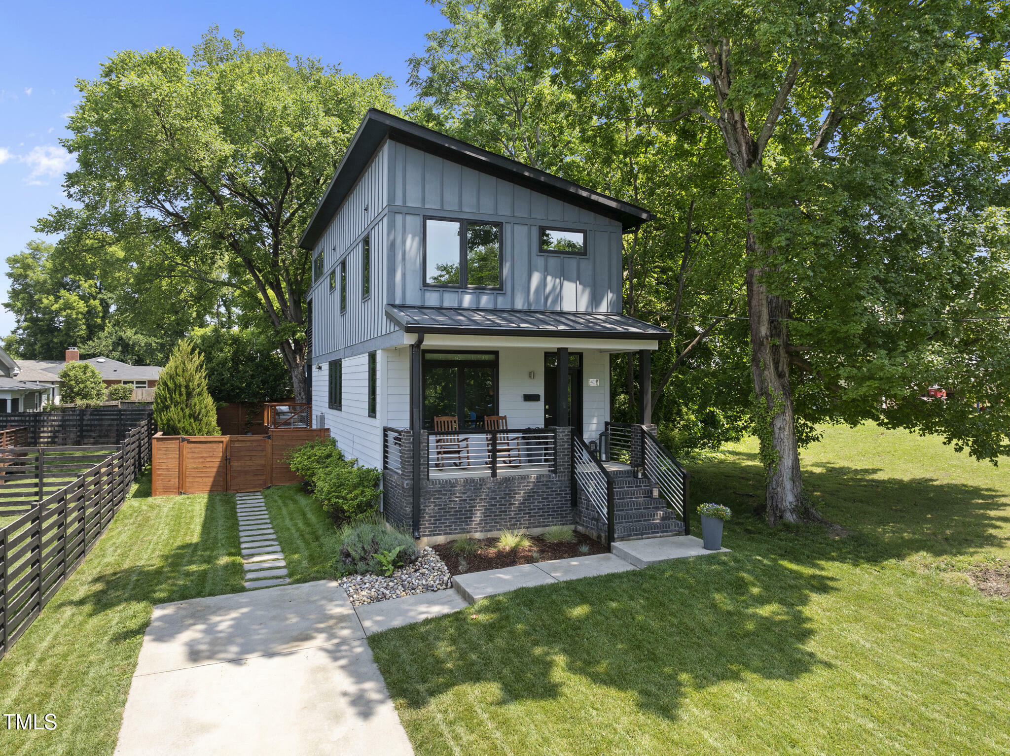 409 E Lee Street  Raleigh NC 27601 photo