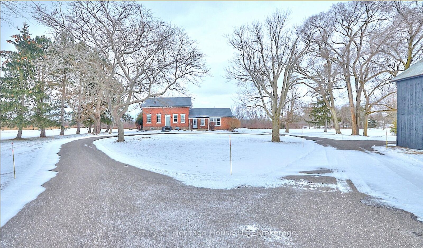 Property Photo:  5930 Michener Road  ON L0S 1R0 