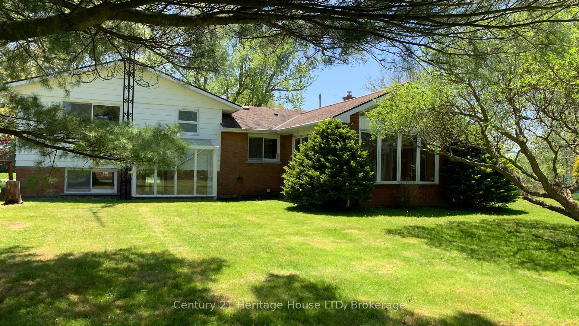 Photo de la propriété: 2764 Port Robinson Road ON L3B 5N5