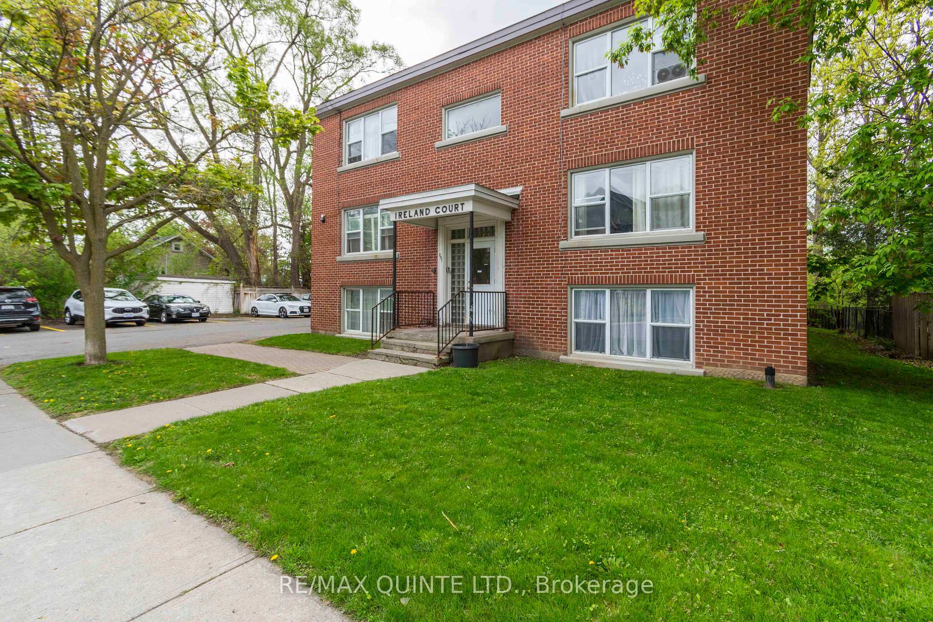 Property Photo: 201 Victoria Avenue ON K8N 2B9