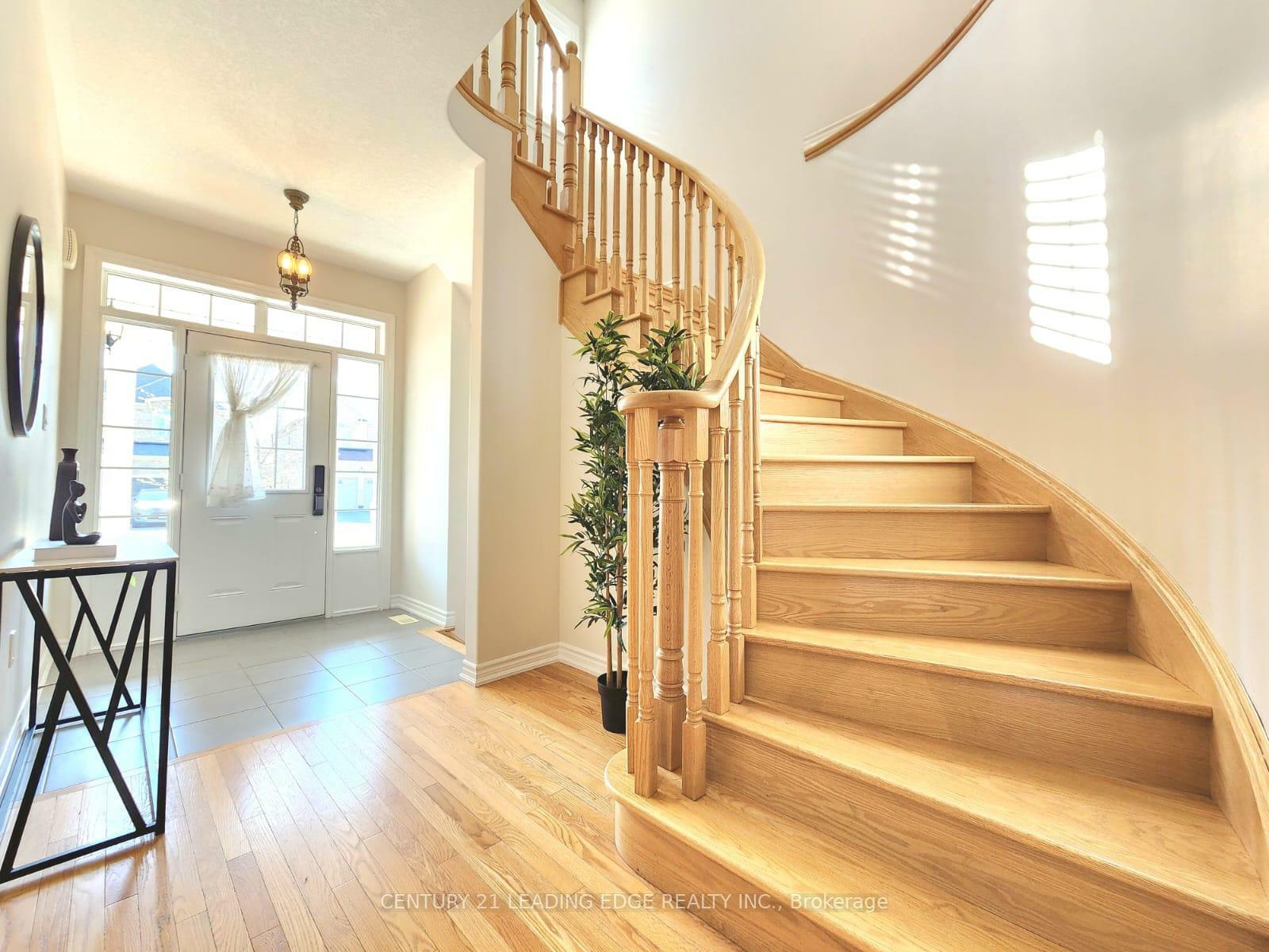 Photo de la propriété: 79 Bramsey Street ON L0E 1R0