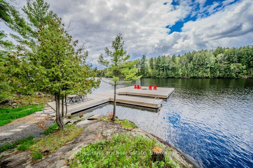 Property Photo:  1023 Milford Manor Road 5  ON P1L 1X4 